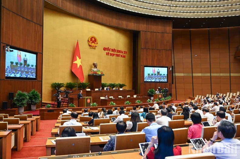 Overview of the working day (Photo: NDO/Duy Linh)