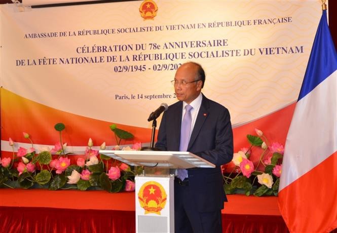 Ambassador Dinh Toan Thang addresses the event. (Photo: VNA)