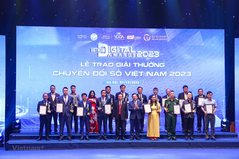 At the awarding ceremony of the Vietnam Digital Awards 2023. (Photo: VNA)