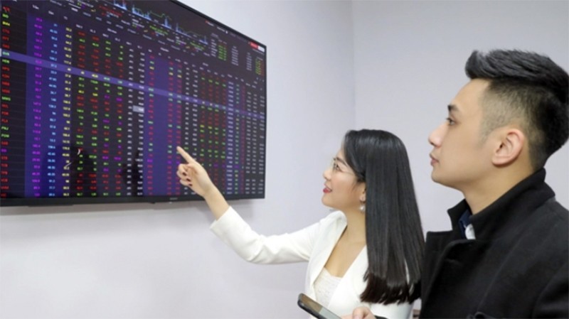 VN-Index rises 1.86% on October 20