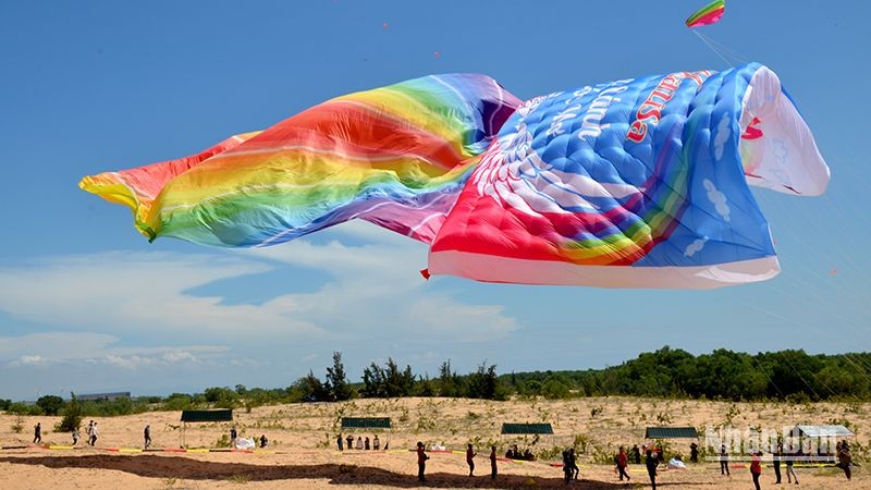 A giant kite is expected to set a Vietnam's record at the festival 