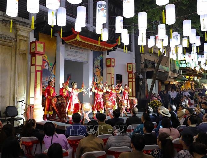 Hanoi hosts activities to mark Vietnam Cultural Heritage Day