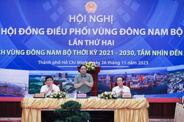 PM Pham Minh Chinh chairs the conference. (Photo: VGP)