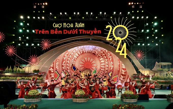 A performance at the opening ceremony (Photo: sggp.org.vn)