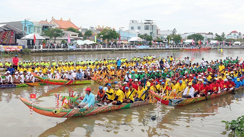 'Ngo' boat race is a sports activity of the Khmer ethnic community