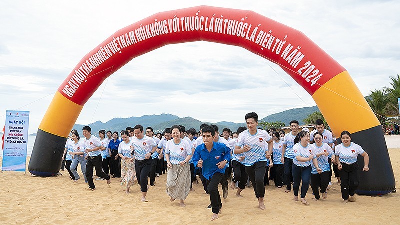 A running event held within the framework of the ‘Vietnamese youth say no to cigarettes and e-cigarettes’ programme.