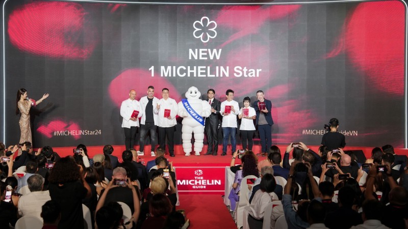 Three new restaurants achieved one Michelin star, including La Maison 1888 at InterContinental Danang Peninsula Resort in Da Nang City, and Akuna and The Royal Pavilion in Ho Chi Minh City.