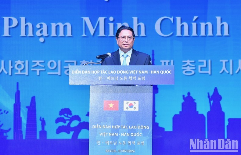 Prime Minister Pham Minh Chinh speaking at Vietnam-RoK Labour Cooperation Forum (Photo: NDO)