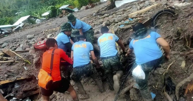 Landslides, flash floods kill 5 in Philippines (Photo: apnews.com)