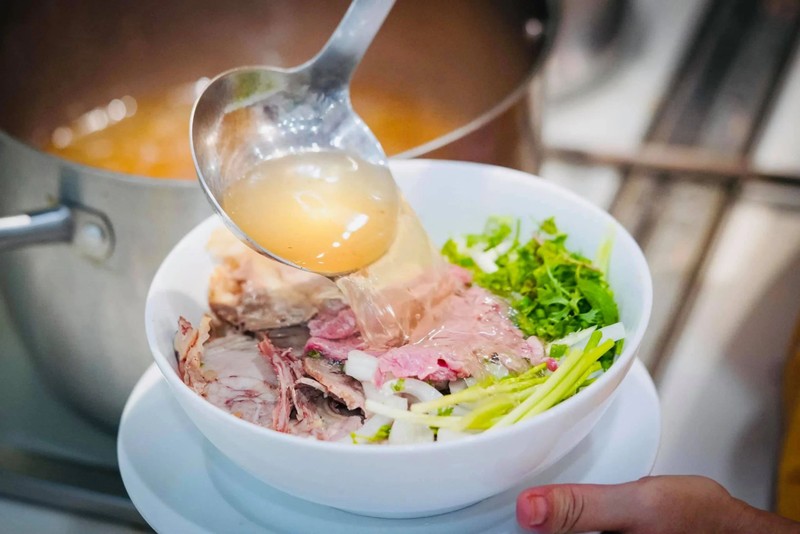 Hanoi-styled ‘pho’ has won the hearts of domestic and foreign gourmets alike.