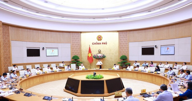 An overview of the Government's law-building session on August 27. (Photo: VNA)