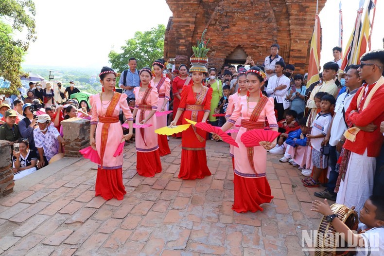 An art performance at the festival 