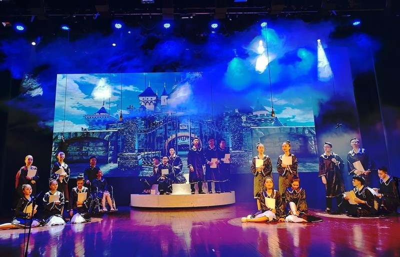 Scene from the musical ‘Wicked’ staged by the Vocal Arts Faculty of the Military University of Culture and Arts. (Photo: Vocal Arts Faculty of the Military University of Culture and Arts)