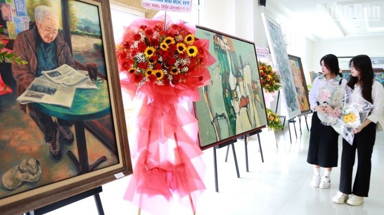 ‘Land of Memories’ exhibition opens in Da Nang