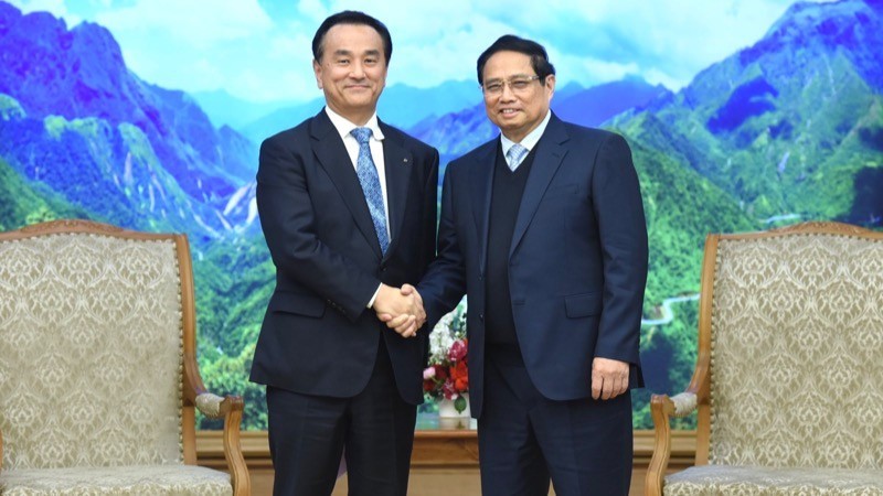 PM Pham Minh Chinh (R) and Yamaguchi Governor Muraoka Tsugumasa (Photo: NDO)