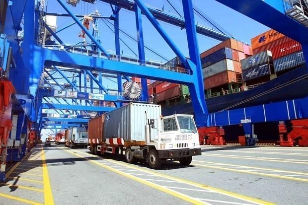 Containers handled at Hai Phong port. (Photo: An Dang/VNA)