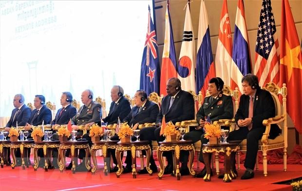 Delegates attend the ninth ASEAN Defence Ministers’ Meeting Plus (ADMM+) (Photo: VNA)