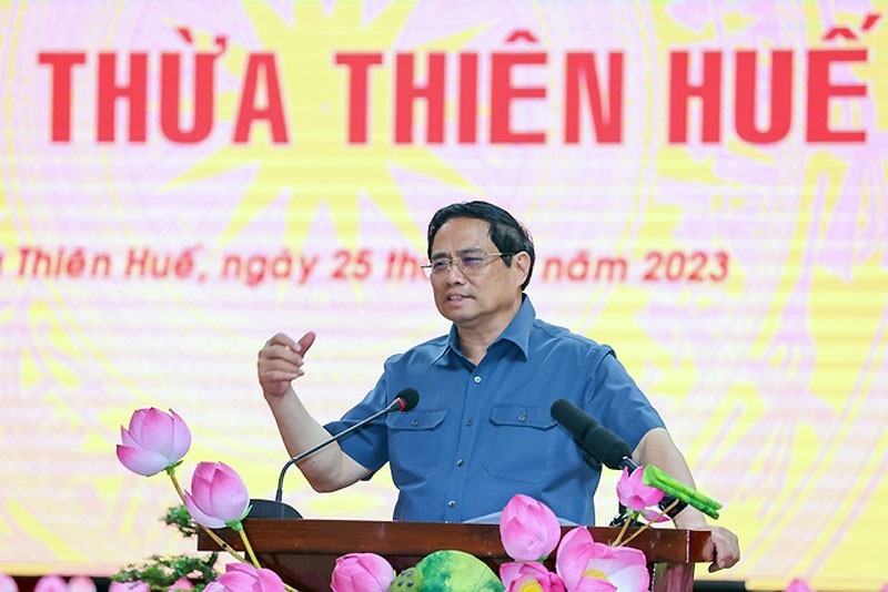 Prime Minister Pham Minh Chinh speaking at the working session. (Photo: NDO)