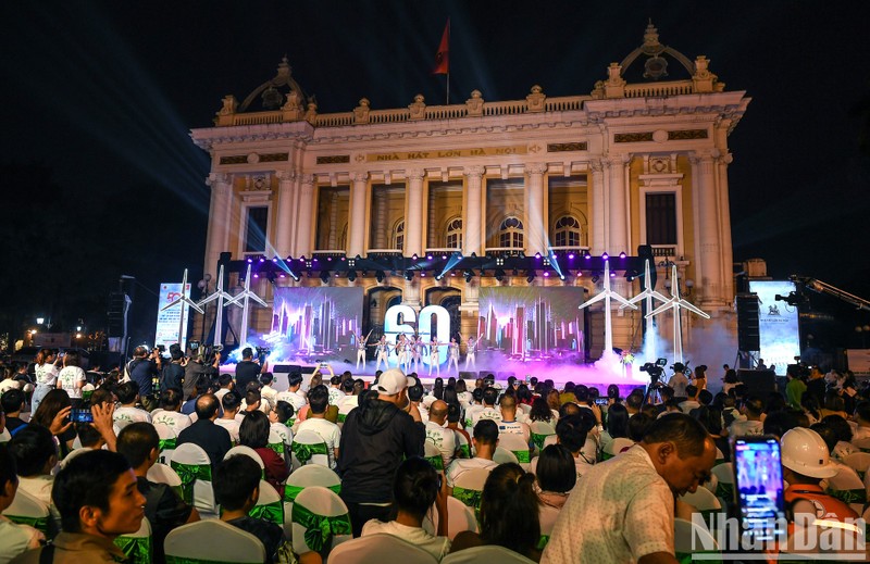 Earth Hour 2023 took place at August Revolution Square, Hoan Kiem District, Hanoi.