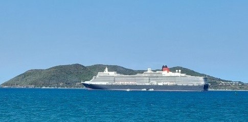 The high-class cruise ship Queen Elizabeth II docks at Nha Trang Port 