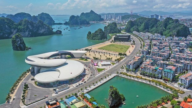 The northern province of Quang Ninh continues to take lead in the Satisfaction Index of Public Administration Services (SIPAS) and the Public Administration Reform Index (PAR Index) in 2022. (Photo: VNA)