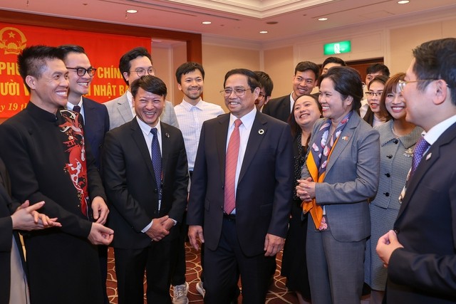 Prime Minister Pham Minh Chinh meets with Vietnamese community in Japan on May 19 (Photo: VGP)