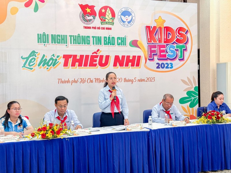 The Ho Chi Minh City Youth Union informs about the Kids Fest. (Photo: VOV)