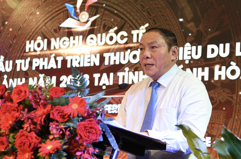 Minister of Culture, Sports and Tourism Nguyen Van Hung speaking at the conference (Photo: X.H)