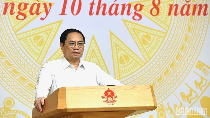 Prime Minister Pham Minh Chinh speaking at the meeting. (Photo: NDO)