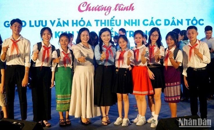 The Cultural Festival of ethnic children in the Central region takes place in Hue City. (Photo: NDO)