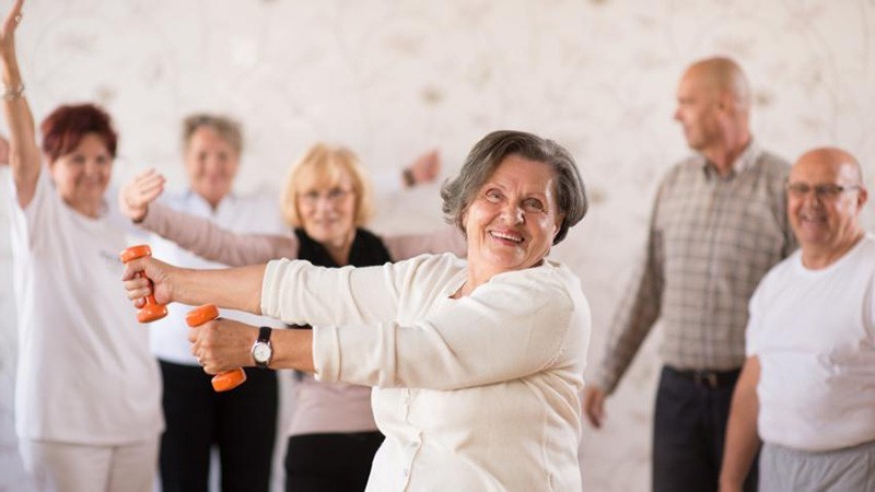 Elderly people exercising in Bosnia and Herzegovina. (Photo: UNFPA Bosnia and Herzegovina)