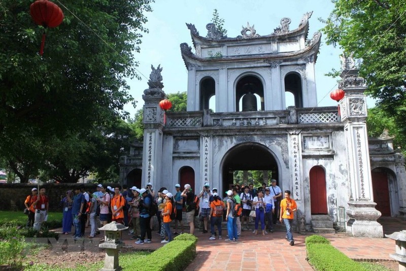 The Temple of Literature in Hanoi is a magnet for both Vietnamese and international visitors. (Photo: VNA)