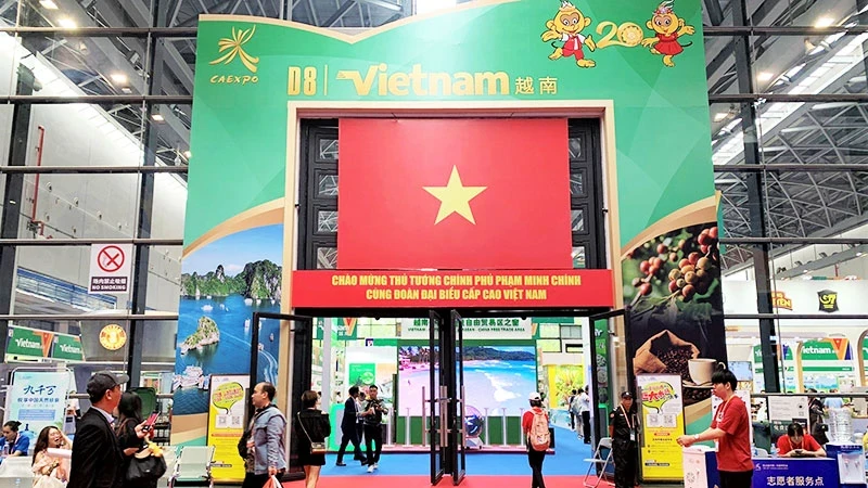 A Vietnam’s pavilion at the 20th China-ASEAN Expo (CAEXPO) in Guangxi in September 2023. (Photo: HUU HUNG)