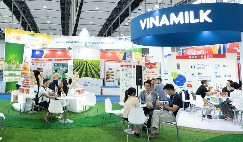 Vinamilk introduces its products at a fair in Guangzhou, China. (Photo: Vinamilk)