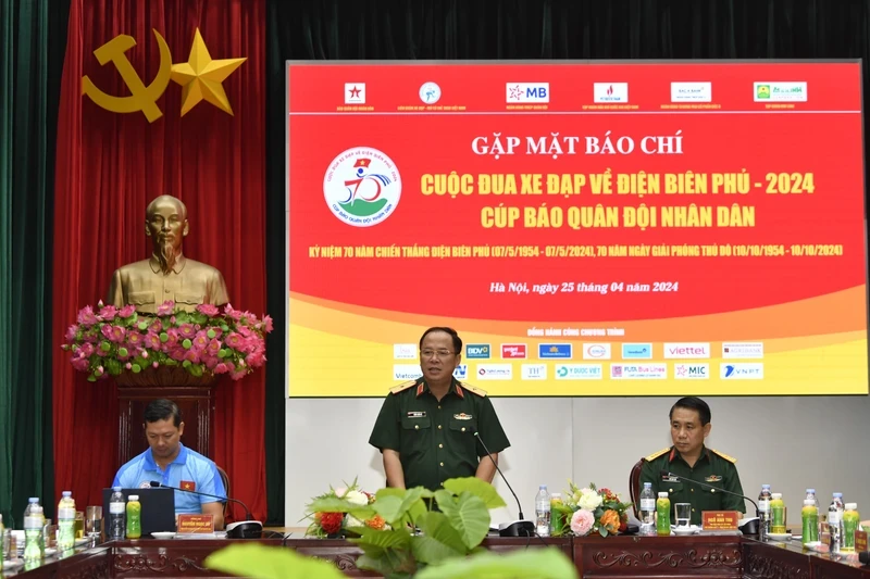Major General Doan Xuan Bo, Editor-in-Chief of the People’s Army Newspaper and head of the Organising Board speaks at the press conference. (Photo: NDO)