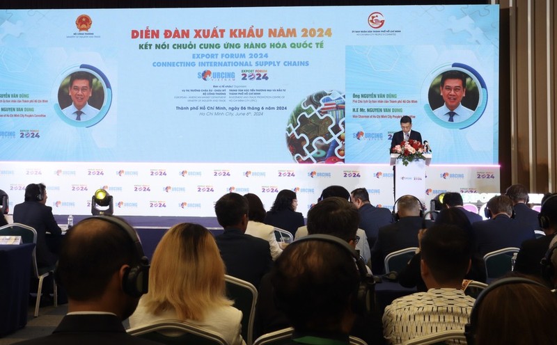 Export forum 2024 is held in the framework of the Vietnam International Sourcing Expo 2024. (Photo: VNA)