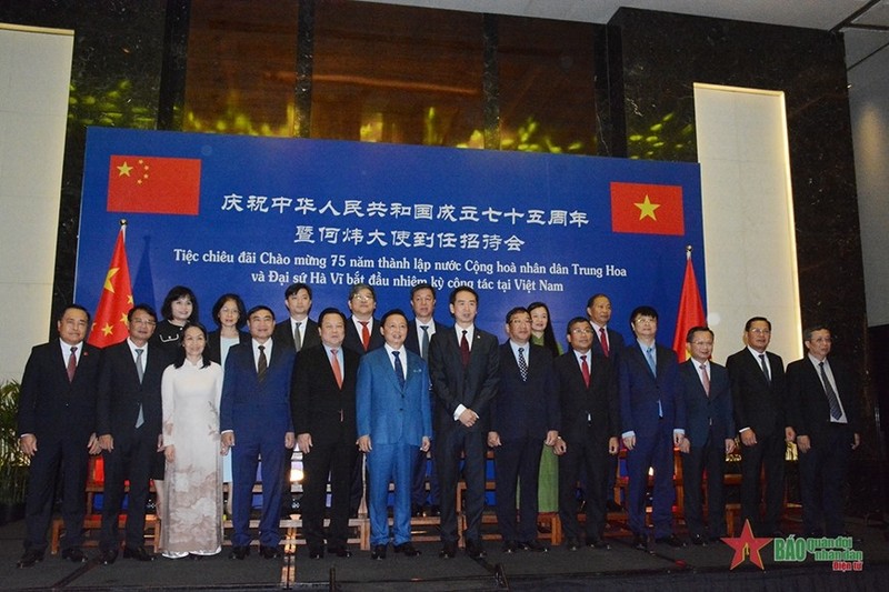 At the banquet in Hanoi on September 27 evening. (Photo: qdnd.vn)