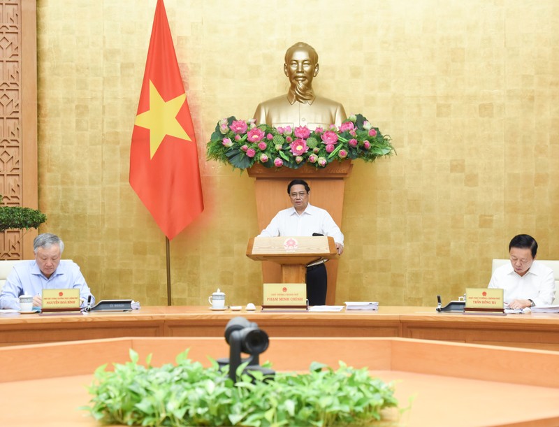 Prime Minister Pham Minh Chinh speaks at the session. (Photo: NDO)