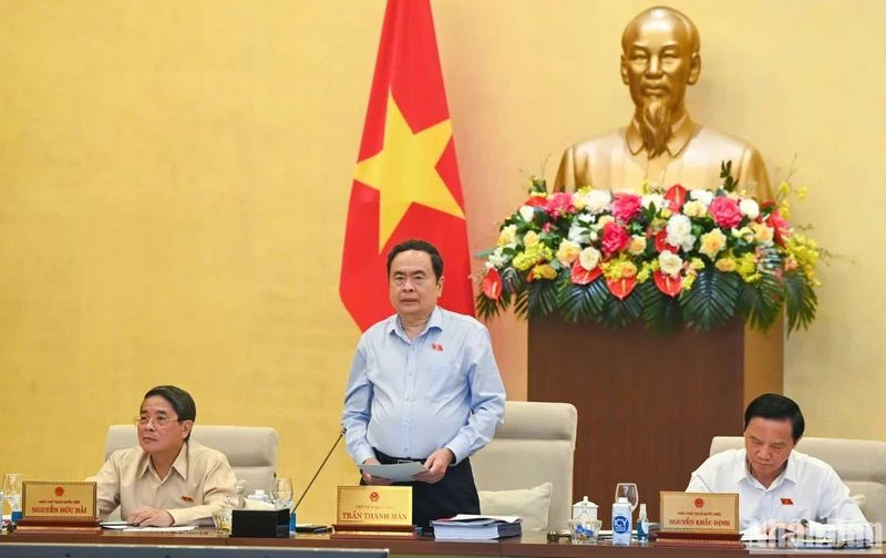 NA Chairman Tran Thanh Man speaks at the session. (Photo: NDO)