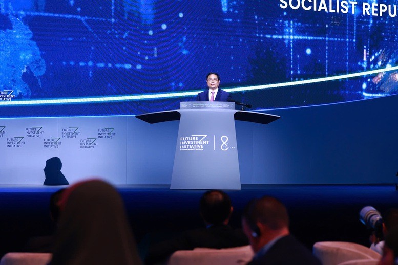 Prime Minister Pham Minh Chinh speaks the eighth Edition of the Future Investment Initiative in Saudi Arabia. (Photo: VGP)