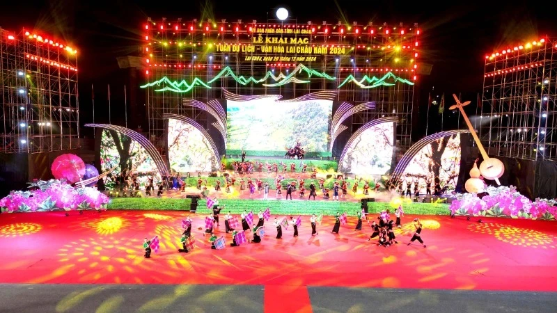 A performance at the opening ceremony of Lai Chau Tourism-Culture Week 2024 