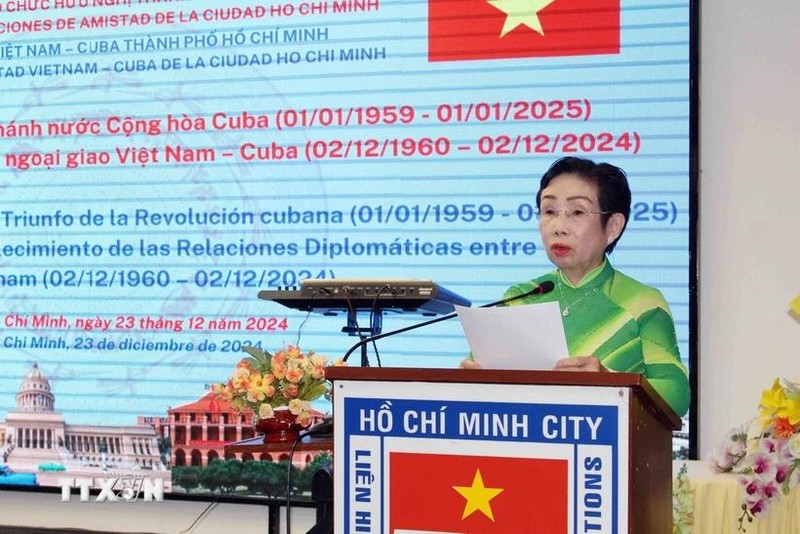 HUFO Chairwoman Truong Thi Hien speaks at the gathering. (Photo: VNA)