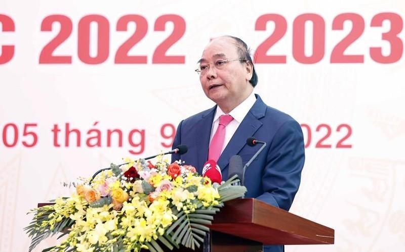 President Nguyen Xuan Phuc speaks at the event. (Photo: VNA)