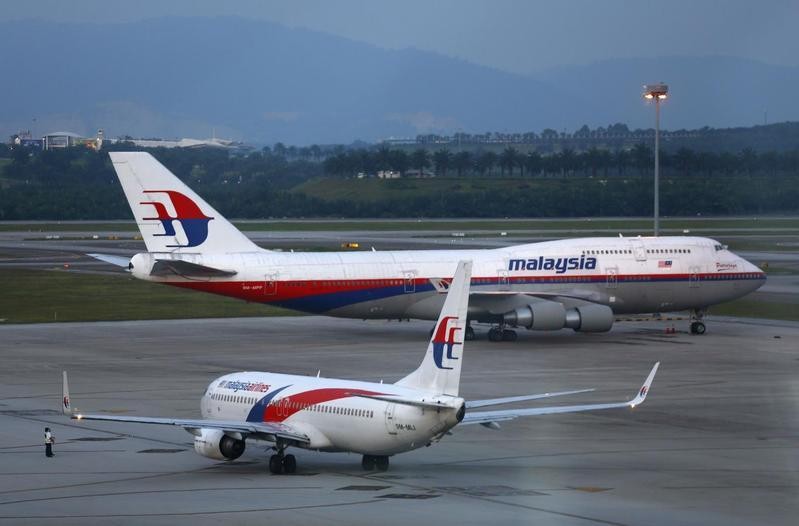 Malaysia Airlines aircrafts taxi on the runway at Kuala Lumpur International Airport. (Photo: Reuters)