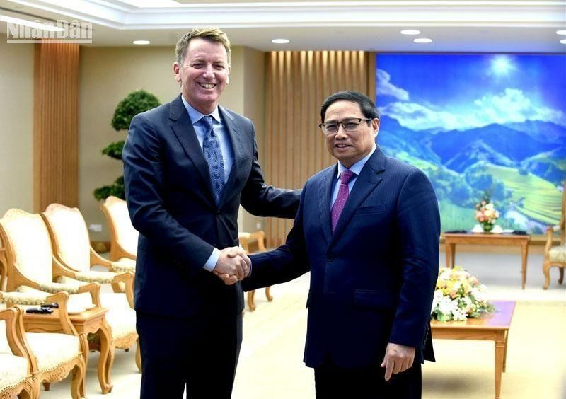 PM Pham Minh Chinh and Chief Operating Officer of Nike, Inc., Andy Campion at the meeting in Hanoi on December 1 (Photo: Tran Hai)