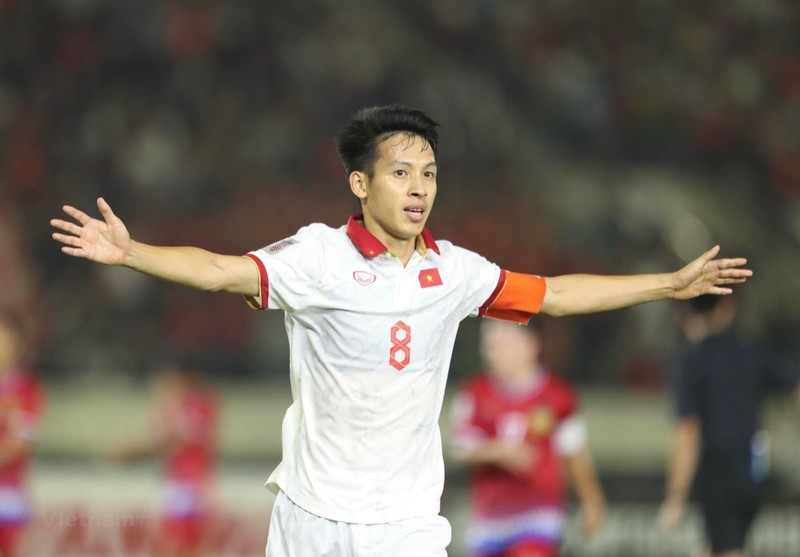Do Hung Dung celebrates after scoring a goal in Vietnam’s 6-0 win against Laos at AFF Cup 2022.