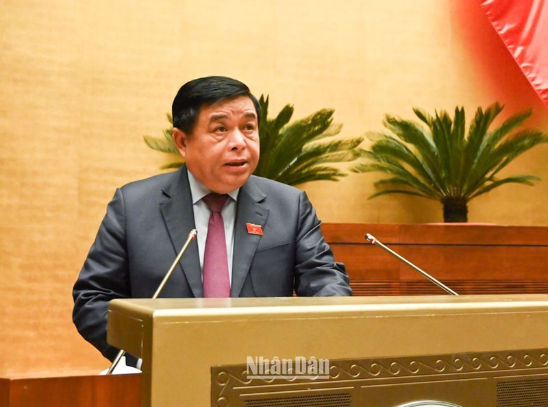 Minister of Planning and Investment Nguyen Chi Dung.