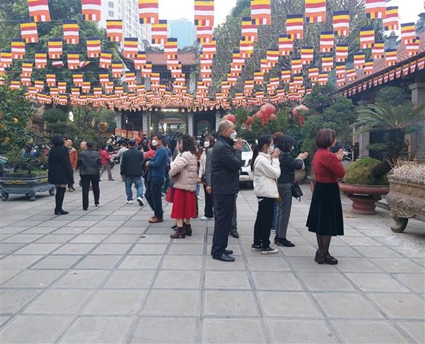 Hanoi welcomes 332,000 visitors during Lunar New Year holiday. (Photo: VNA) 
