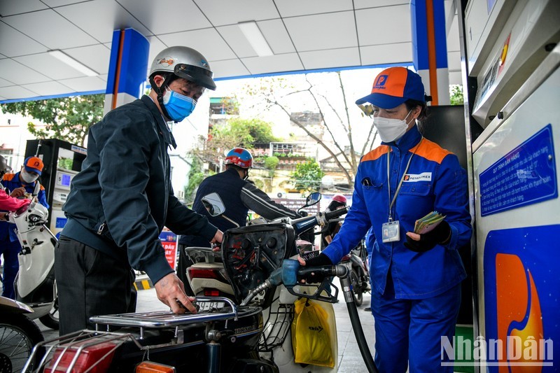 A filling station of Petrolimex. (Photo: Thanh Dat)