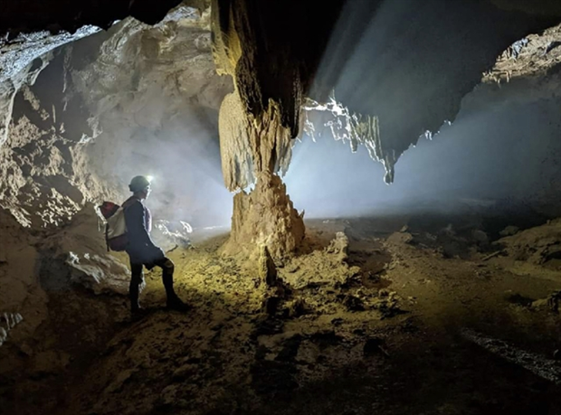 Five untouched caves in Tuyen Hoa district, Quang Binh province discovered by experts of British Royal Cave Association. (Photo courtesy of the British Royal Cave Association)